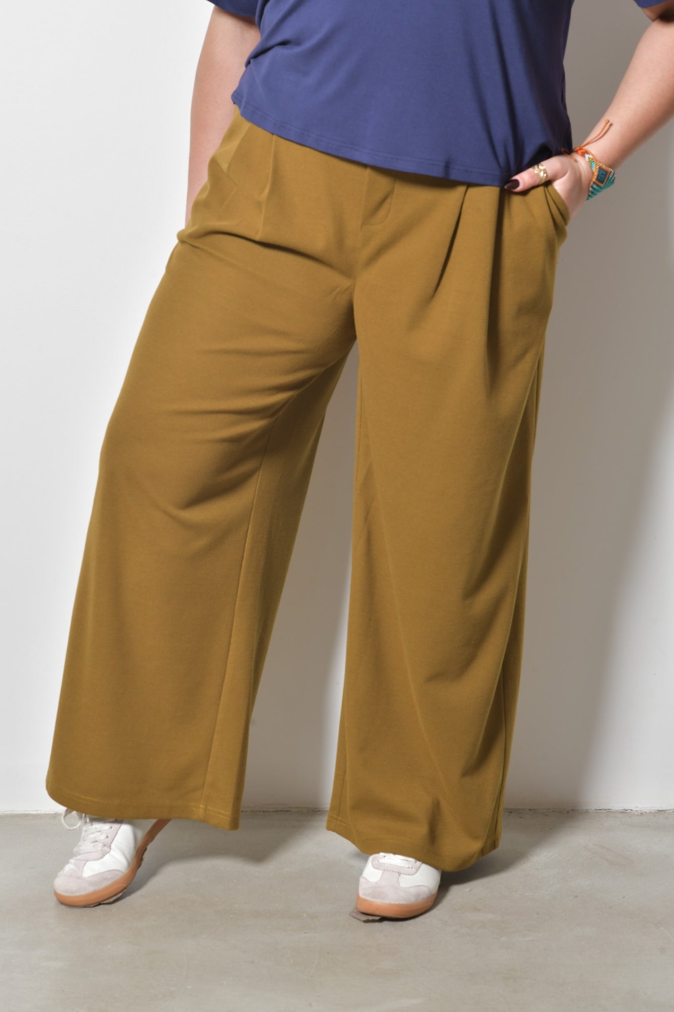 Pantalon ALTHÉA coupe moderne fluide - Grande taille 44-58